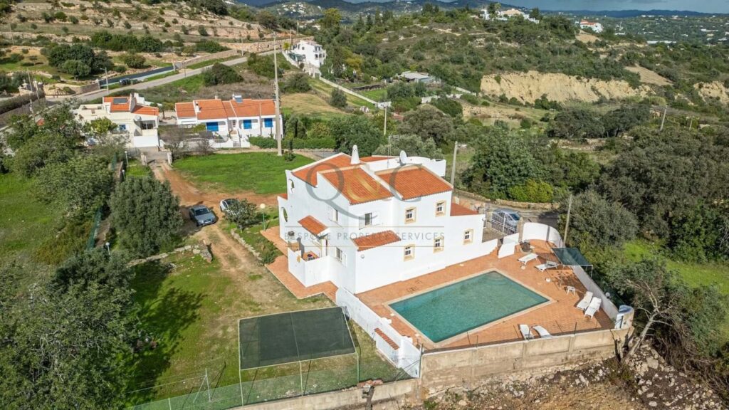 villa for Sale in faro