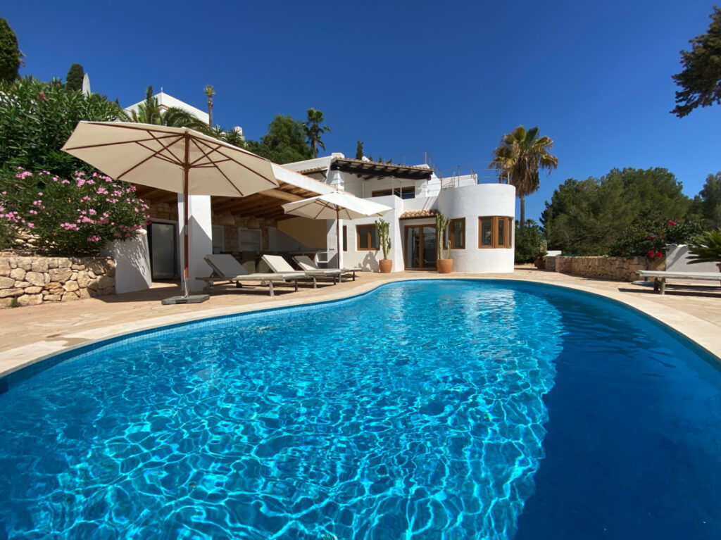 villa for sale in Santa Eulària des Riu