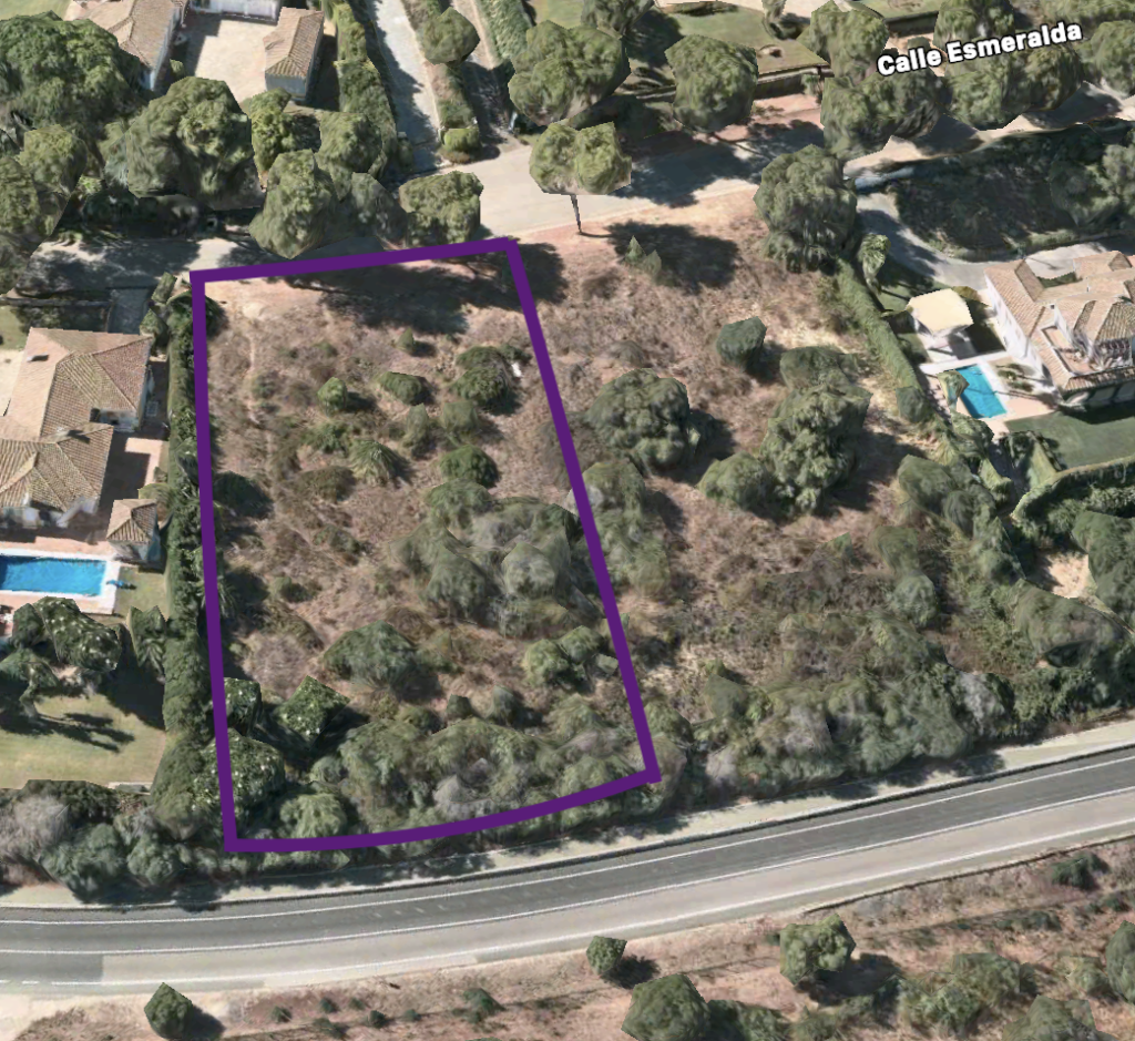 plot in Sotogrande