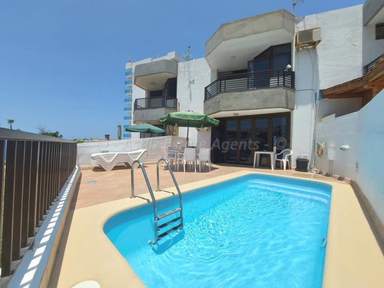 villa for sale in los gigantes