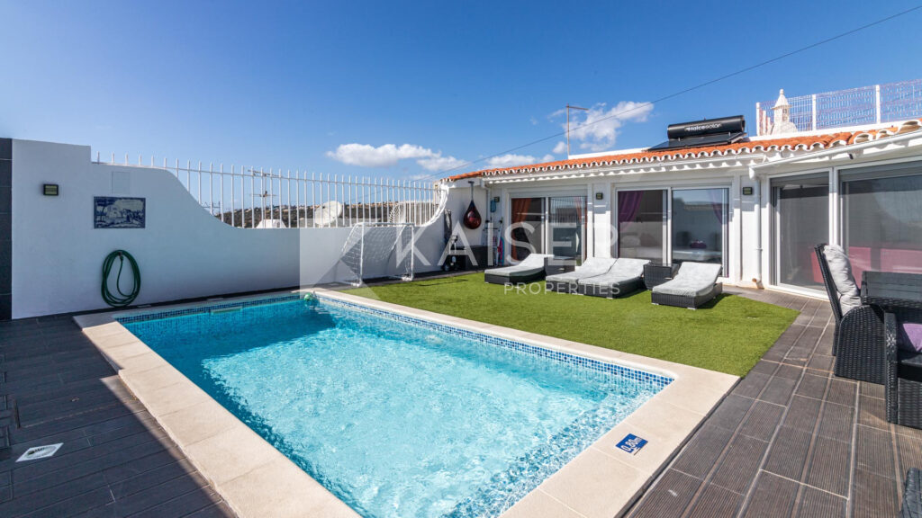 Villa for sale in albufeira