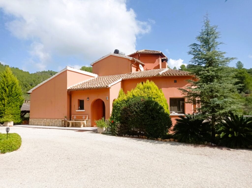 villa for sale in lliber