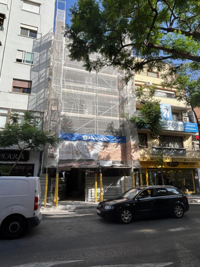 Commercial for sale in fuengirola