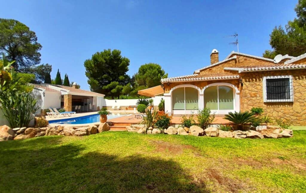 Villa for sale in xàbia