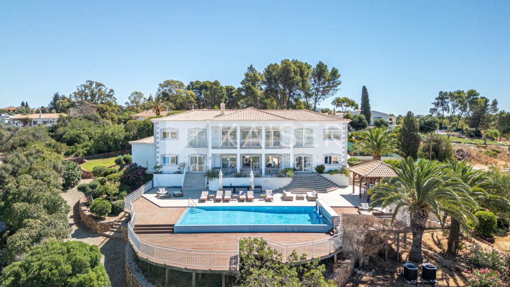 Villa for sale in albufeira