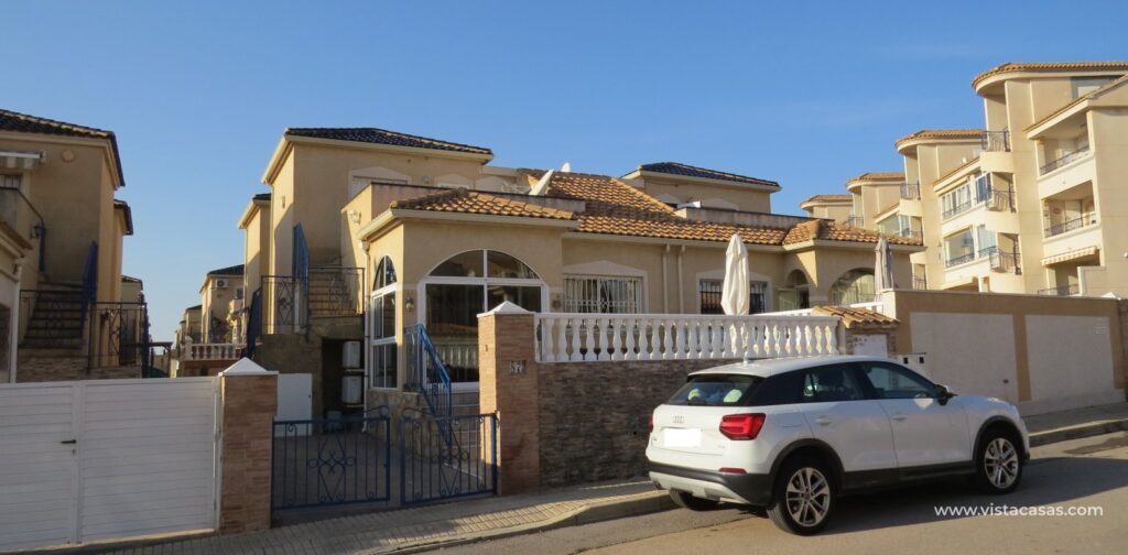 Town House for Sales in punta prima