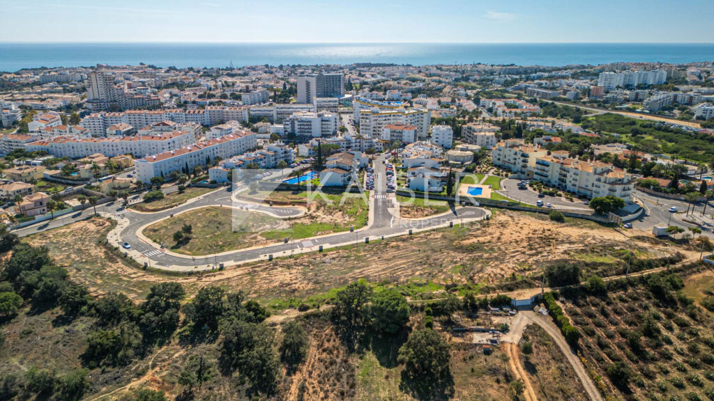 Plot for sale in albufeira