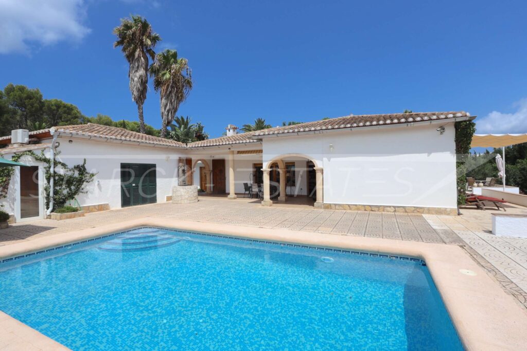 Country House for sale in denia