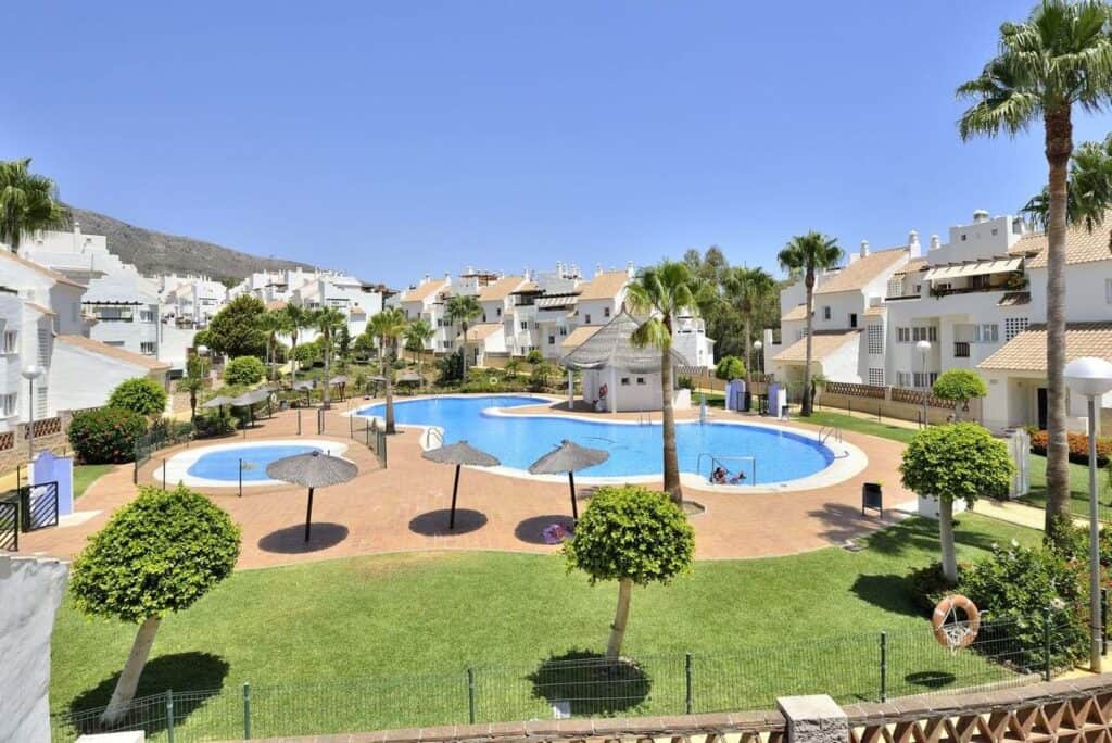 apartment for sale in benalmadena