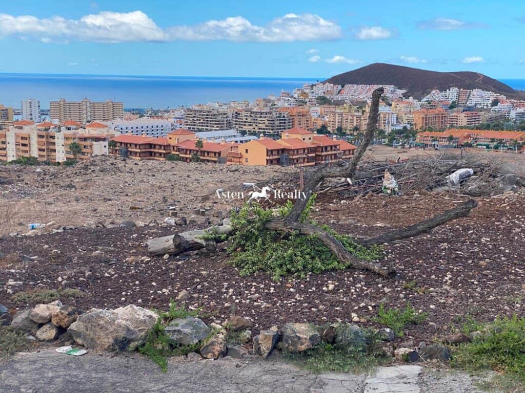 plot for sale in playa de los cristianos