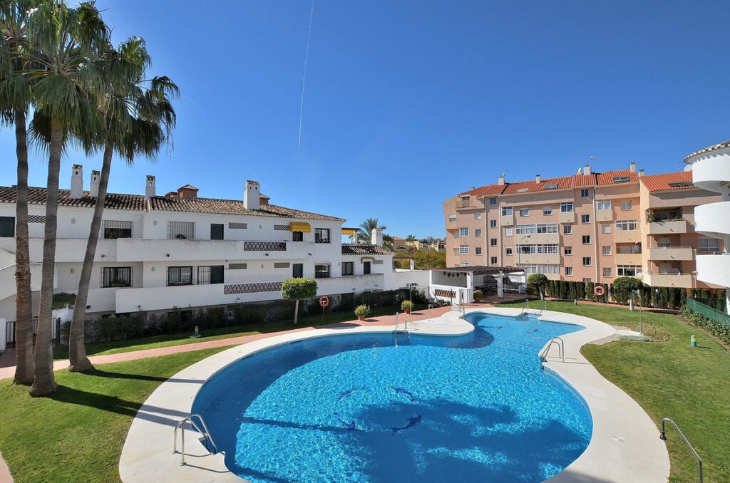 Apartment for sale in benalmadena costa