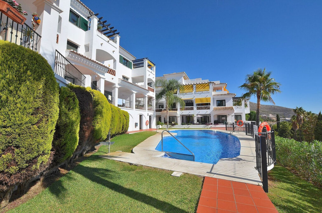 apartment - penthouse for sale in benalmadena pueblo