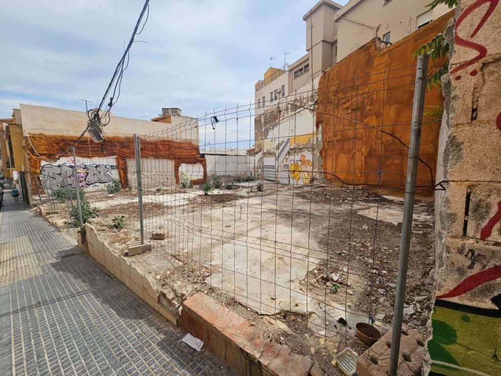 Plot for sale in málaga centro