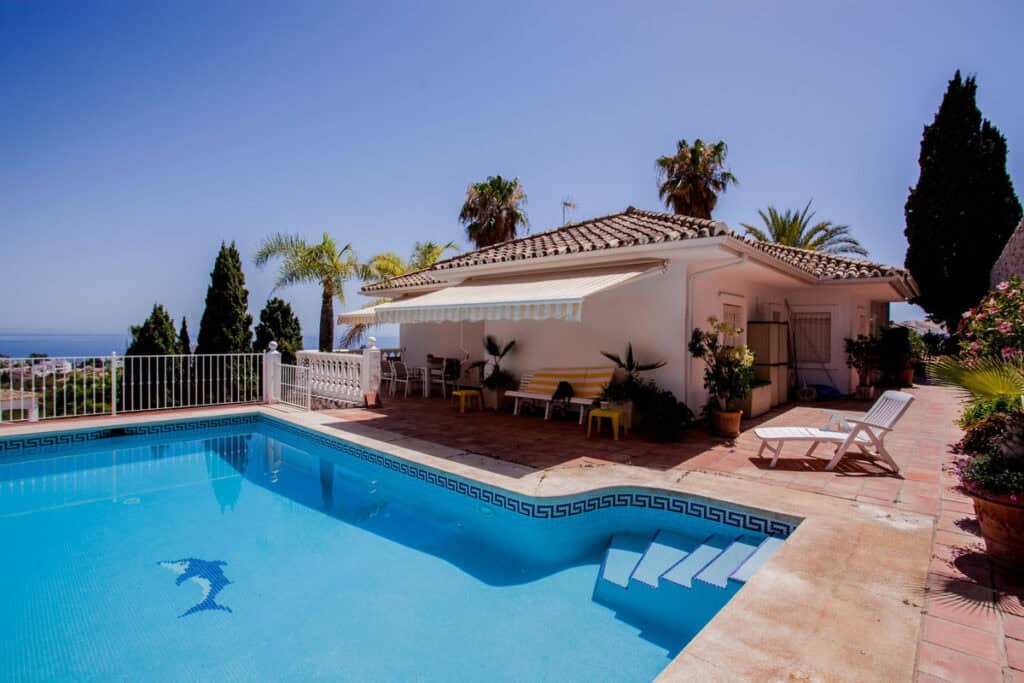 Villa for sale in riviera del sol