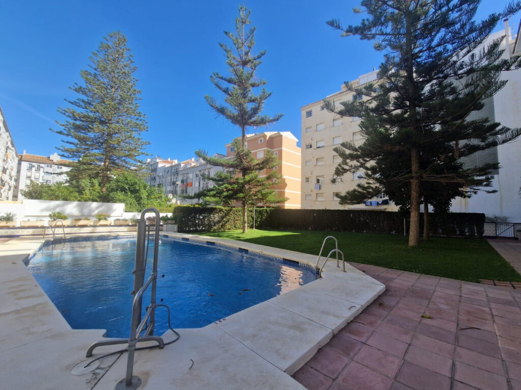 apartment - top floor apartment for sale in fuengirola