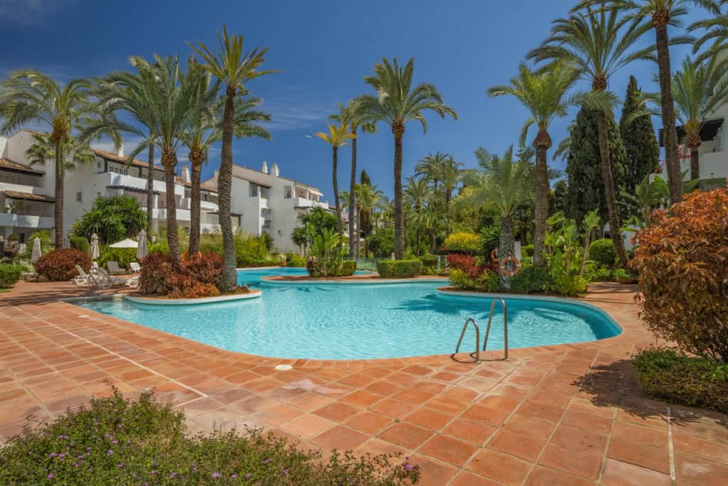 villa for sale in marbella malaga