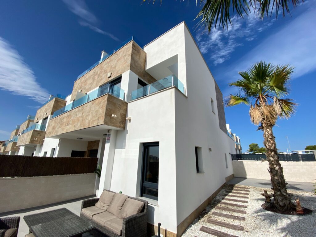 villa for Sales in villamartin