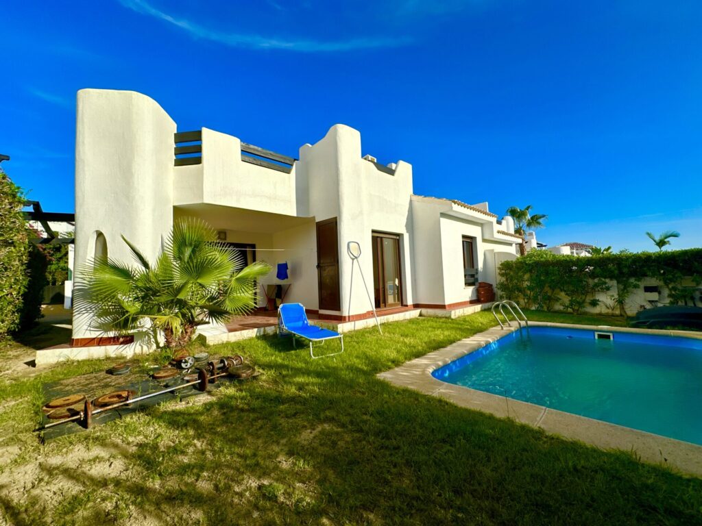 villa for Sales in vera playa