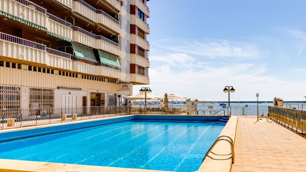 apartment for sale in torrevieja