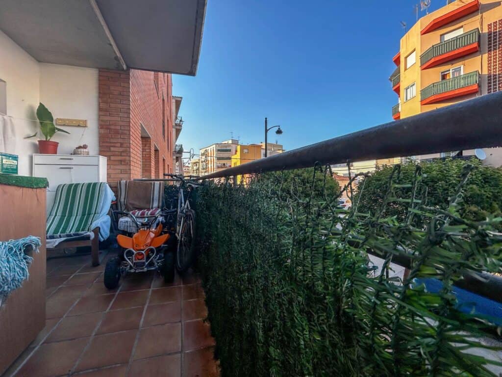 apartment for sale in sant feliu de guixols