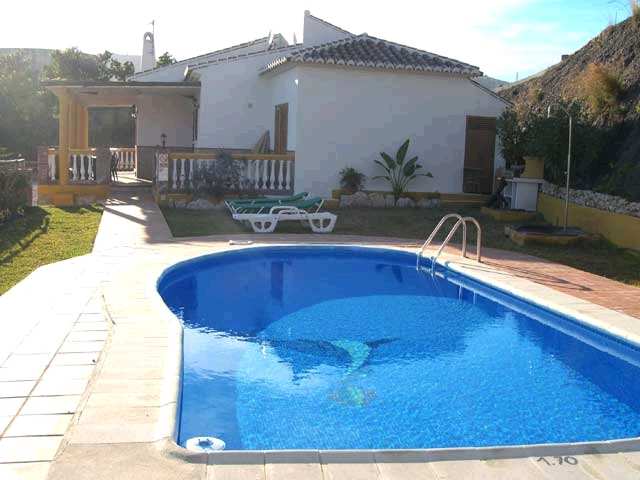 Villa for sale in frigiliana