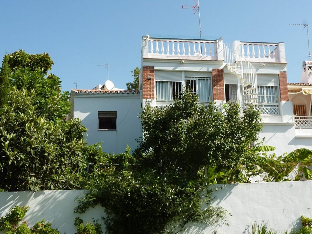 Town House for sale in nerja