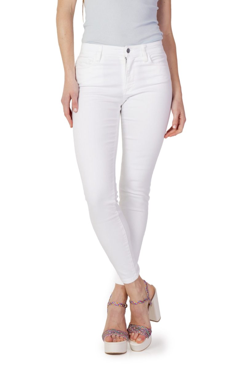 Armani Exchange Jeans Mulher - 349017