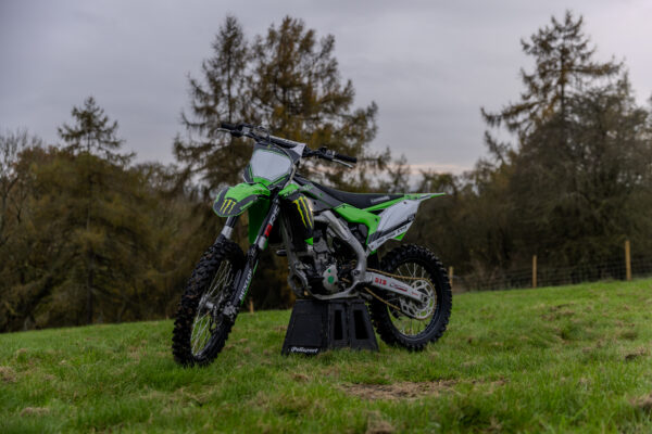 2020 Kawasaki KXF 250 + £500 Cash! - Image 9