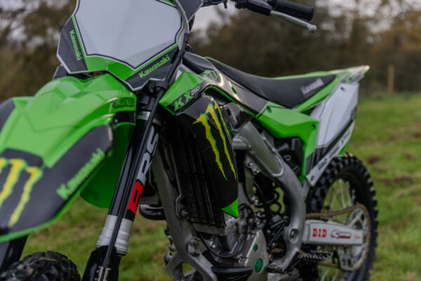 2020 Kawasaki KXF 250 + £500 Cash! - Image 8