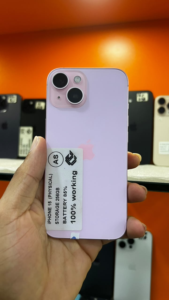 IPHONE 15, 256GB, DIRECT UK photo 2