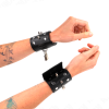 KINK - RETENÃÃES DE PULSO PUNK COM PONTOS 25 X 6 CM - Image 3