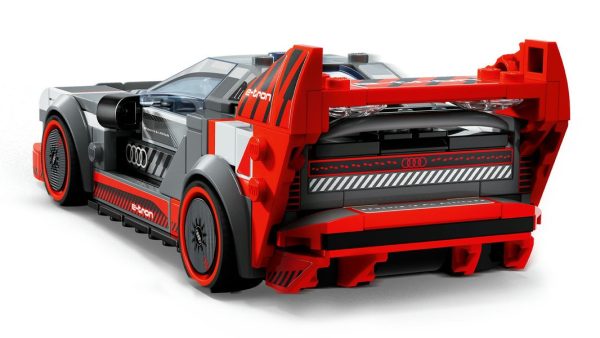 LEGO SPEED CHAMPIONS - COCHE DE CARRERAS AUDI S1 E-TRON QUATTRO - Image 5
