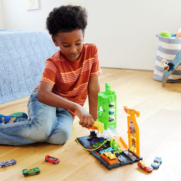 Pista Super Estacion de Gasolinera Hot Wheels - Image 3