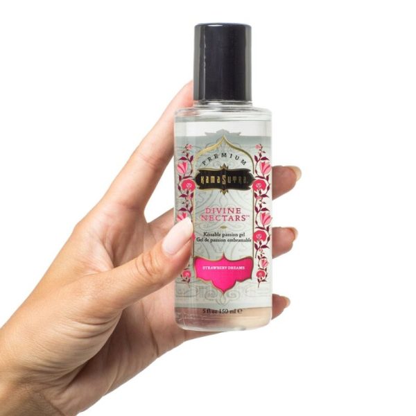 KAMASUTRA DIVINE NECTARS LUBRICANTE SUEÑO DE FRESA 150 ML - Imagen 2