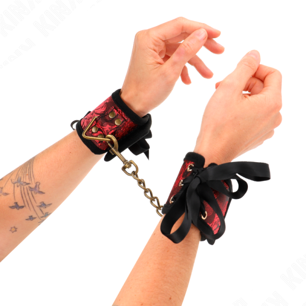 KINK - ALMOFADAS DE PULSO SCANDAL VERMELHO-PRETO DETALHES DE RENDA 24,5 CM X 6,5 CM - Imagen 3