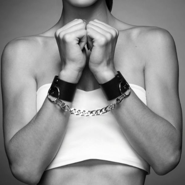 BIJOUX INDISCRETS MAZE WIDE CUFFS BLACK - Imagen 2